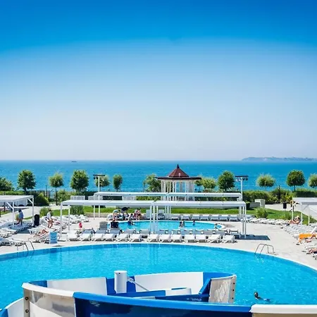 Premier Beach- Bastetbs Apartment Sveti Vlas